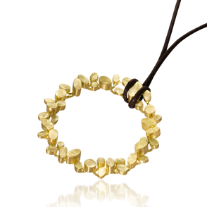 BE pendant with chain