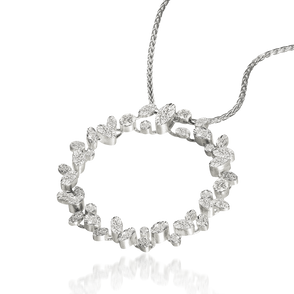 BE pendant with chain