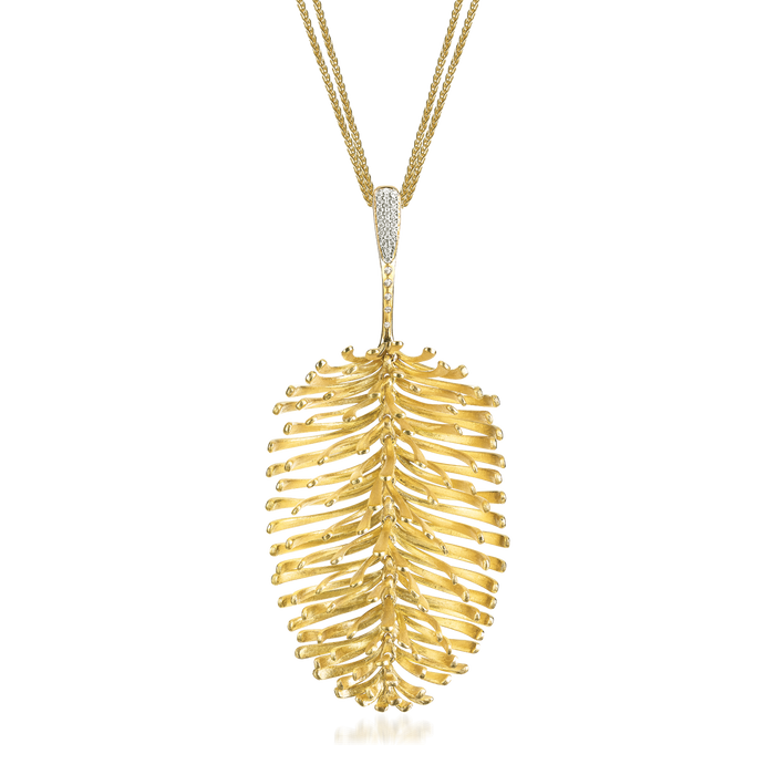 Skin Aurea pendant with chain